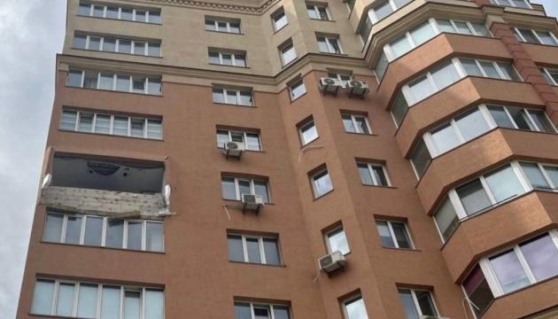 В багатоповерховому будинку в Софіївській Борщагівці стався вибух, внаслідок якого постраждав чоловік.