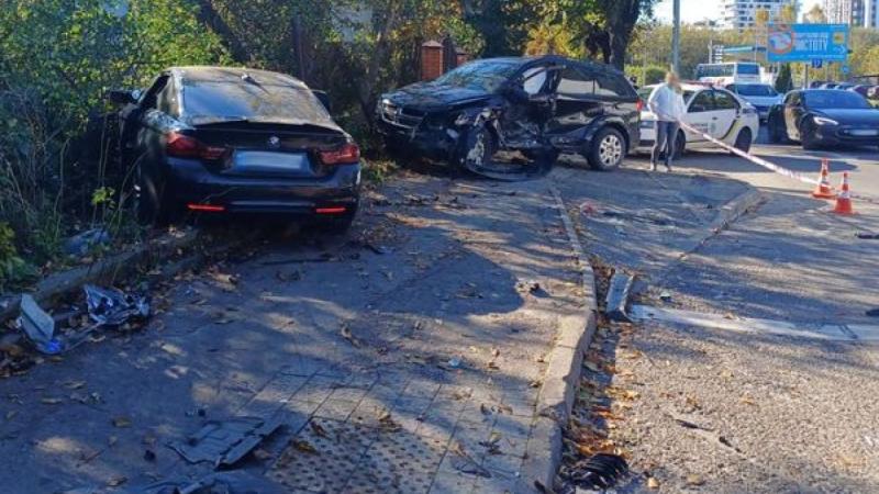 У Львові на вулиці Липинського трагічно загинув 21-річний водій BMW (відео)