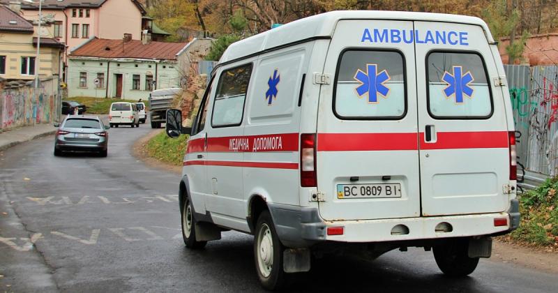 Платна швидка допомога у Львові: обласна лікарня стягуватиме за виїзд від 1 000 гривень.